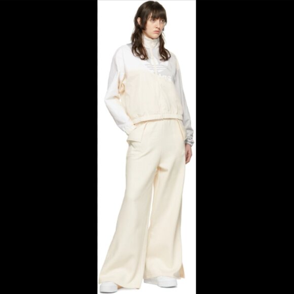 Brand New adidas Adicolor Clean Classics Pants - Picture 5 of 10